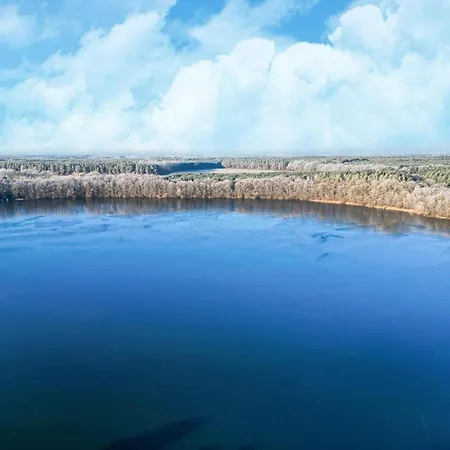 Elegant Eingerichtete Apartament Granzow